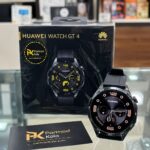 برند: Huawei مدل: Watch GT 4 نوع نمایشگر: AMOLED اندازه نمایشگر: 1.43 اینچ (مدل 46 میلی‌متری) رزولوشن: 466×466 پیکسل باتری: تا 14 روز شارژدهی مکالمه بلوتوثی: دارد GPS داخلی: دارد پایش ضربان قلب: دارد اندازه‌گیری اکسیژن خون (SpO₂): دارد پایش خواب و استرس: دارد مقاومت در برابر آب: 5ATM سازگار با: Android و iOS بلوتوث: نسخه 5.2 توضیحات محصول Huawei Watch GT 4 با طراحی کلاسیک و کیفیت ساخت بسیار بالا، ترکیبی از زیبایی و فناوری را در اختیار کاربران قرار می‌دهد. نمایشگر AMOLED با وضوح 466×466 پیکسل رنگ‌هایی زنده، روشنایی بالا و خوانایی عالی حتی زیر نور مستقیم خورشید ارائه می‌دهد. این ساعت برای استفاده روزمره، جلسات کاری، ورزش و فعالیت‌های فضای باز طراحی شده است. این مدل از GPS داخلی، مکالمه از طریق بلوتوث، پایش 24 ساعته ضربان قلب، اندازه‌گیری سطح اکسیژن خون (SpO₂)، پایش خواب، اندازه‌گیری استرس و ده‌ها حالت ورزشی پشتیبانی می‌کند تا اطلاعات دقیقی از وضعیت سلامتی و فعالیت‌های روزانه در اختیار شما قرار دهد. یکی از نقاط قوت Huawei Watch GT 4 باتری قدرتمند آن است که بسته به نوع استفاده، تا 14 روز شارژدهی دارد. همچنین این ساعت با گوشی‌های اندروید و iPhone (iOS) سازگار است و از طریق برنامه Huawei Health امکانات گسترده‌ای را در اختیار کاربران قرار می‌دهد.